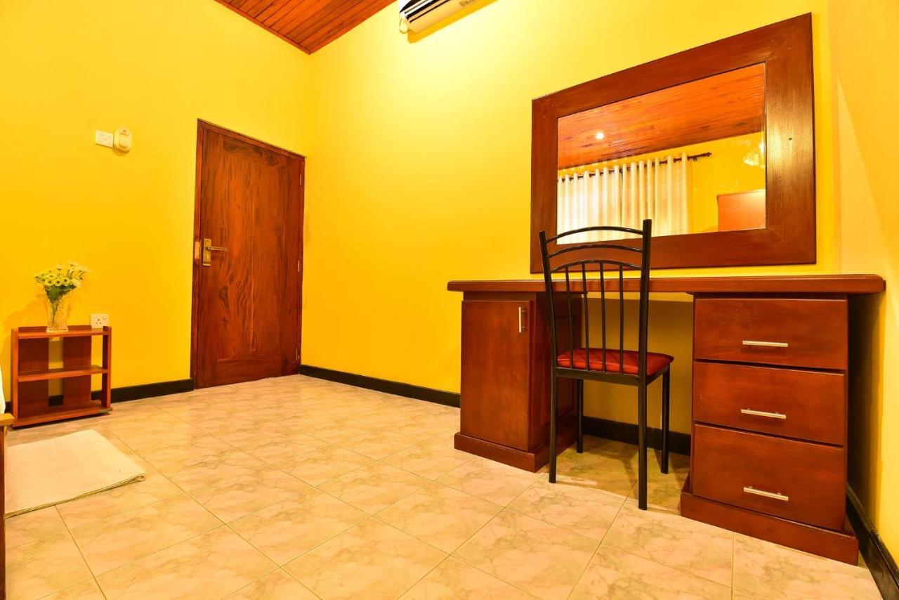 The Senu Grand Villa ฮิกคาดูวา ภายนอก รูปภาพ
