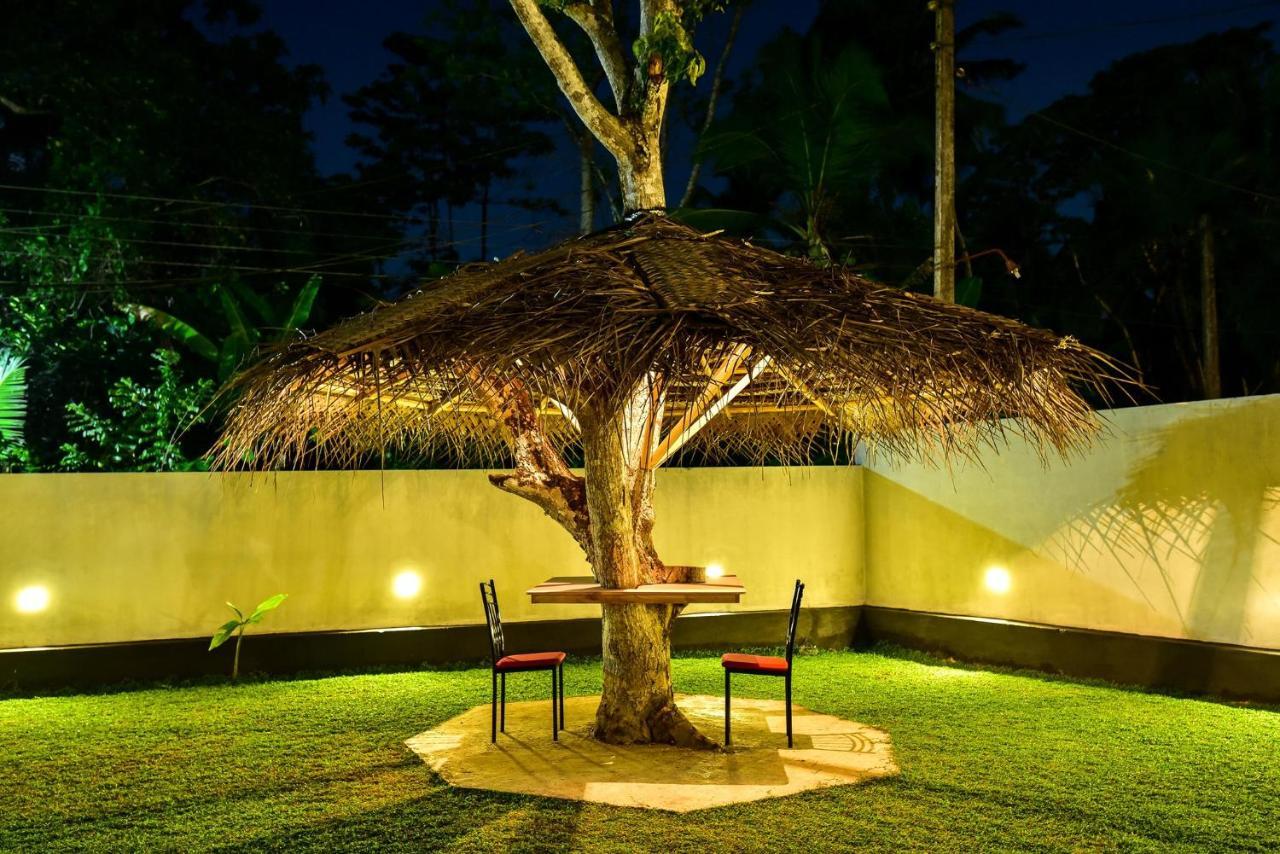 The Senu Grand Villa ฮิกคาดูวา ภายนอก รูปภาพ
